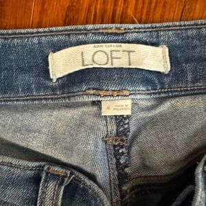 Loft size 6 long shorts